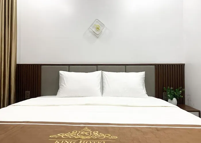 King Hotel *
